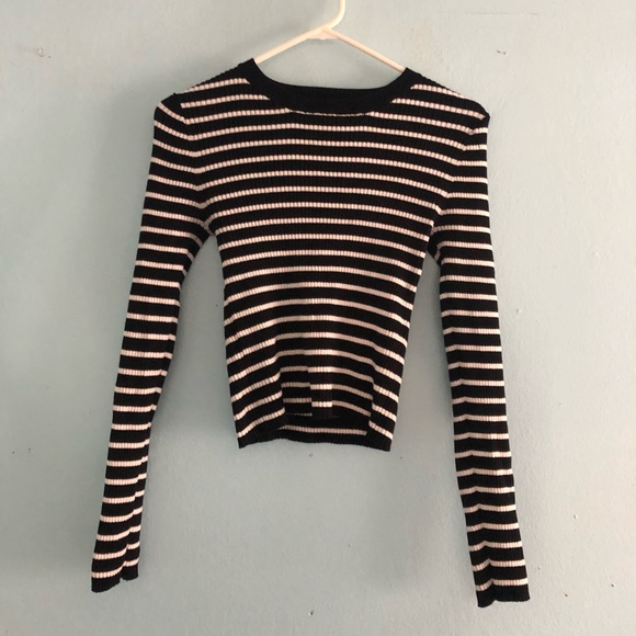 top - Picture 1 of 2